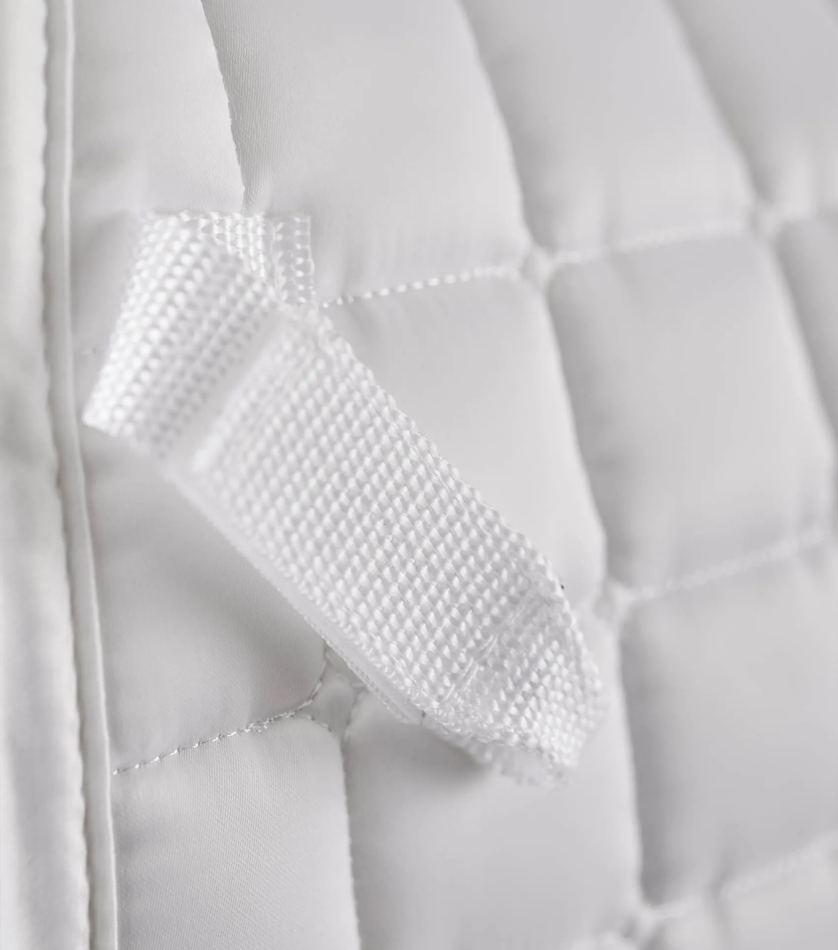 Alberta CC Satin Dressage Square White