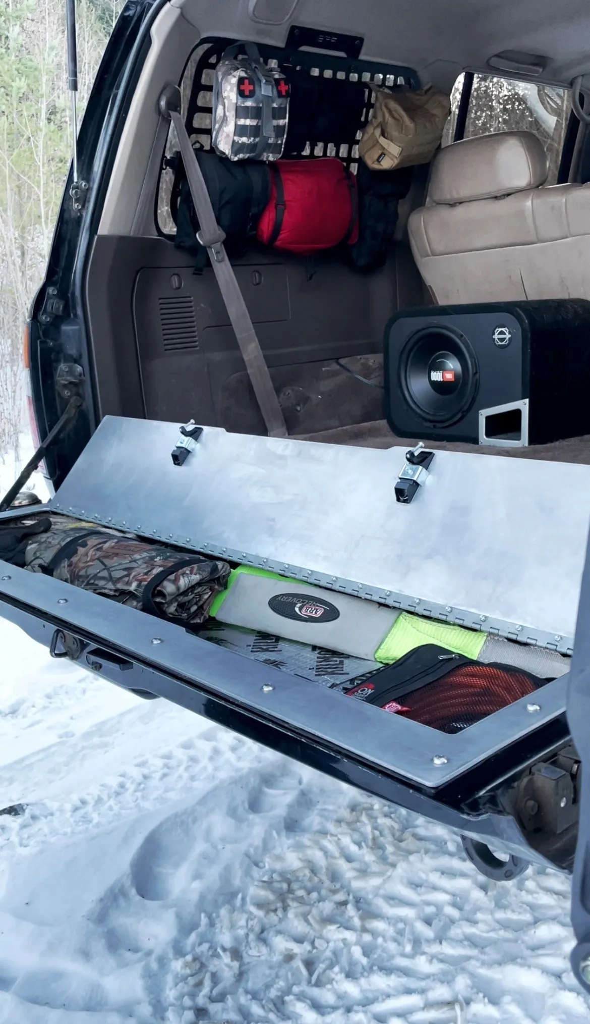 BPF 80 Series Land Cruiser and LX450 Tailgate Storage