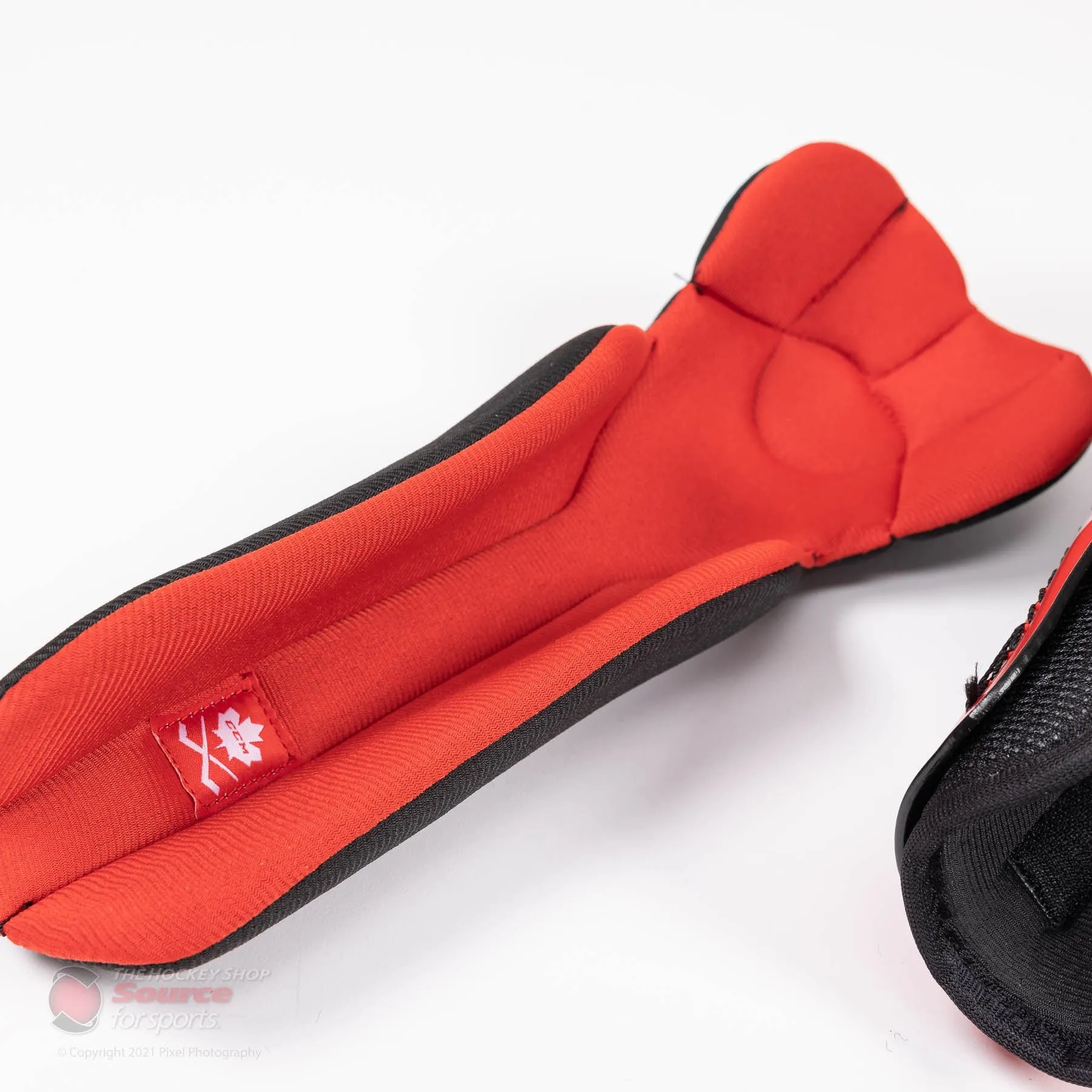 CCM Jetspeed FT475 Junior Hockey Shin Guards