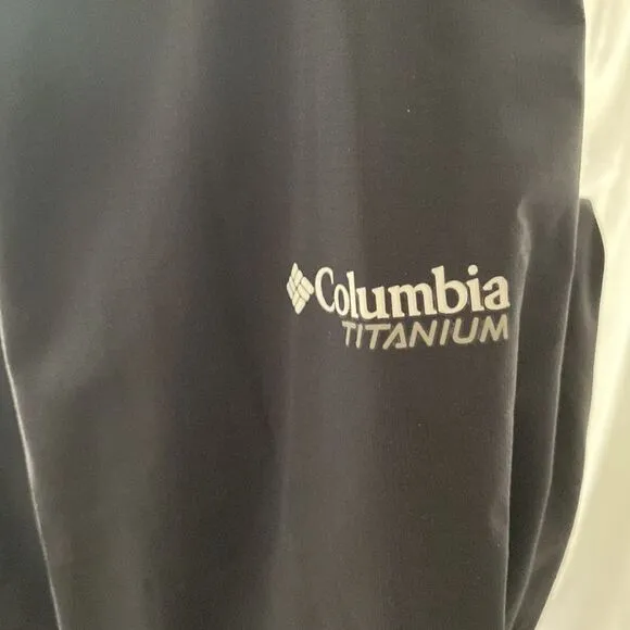 Columbia Titanium Omnitech waterproof jacket (shell) with drawstring hood.
