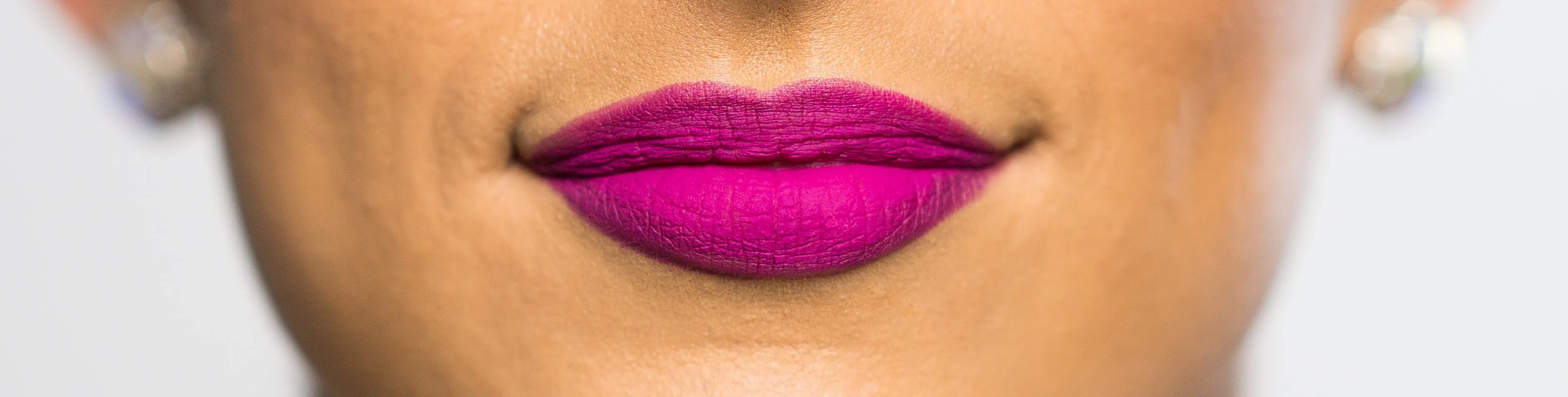 Flashy Fuchsia Lip Liner