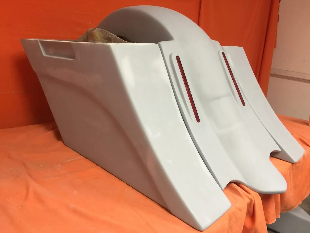 Honda Shadow Sabre 1100 6" Extended Saddlebags Out & Down Bags   LED Rear Fender No Cut Out