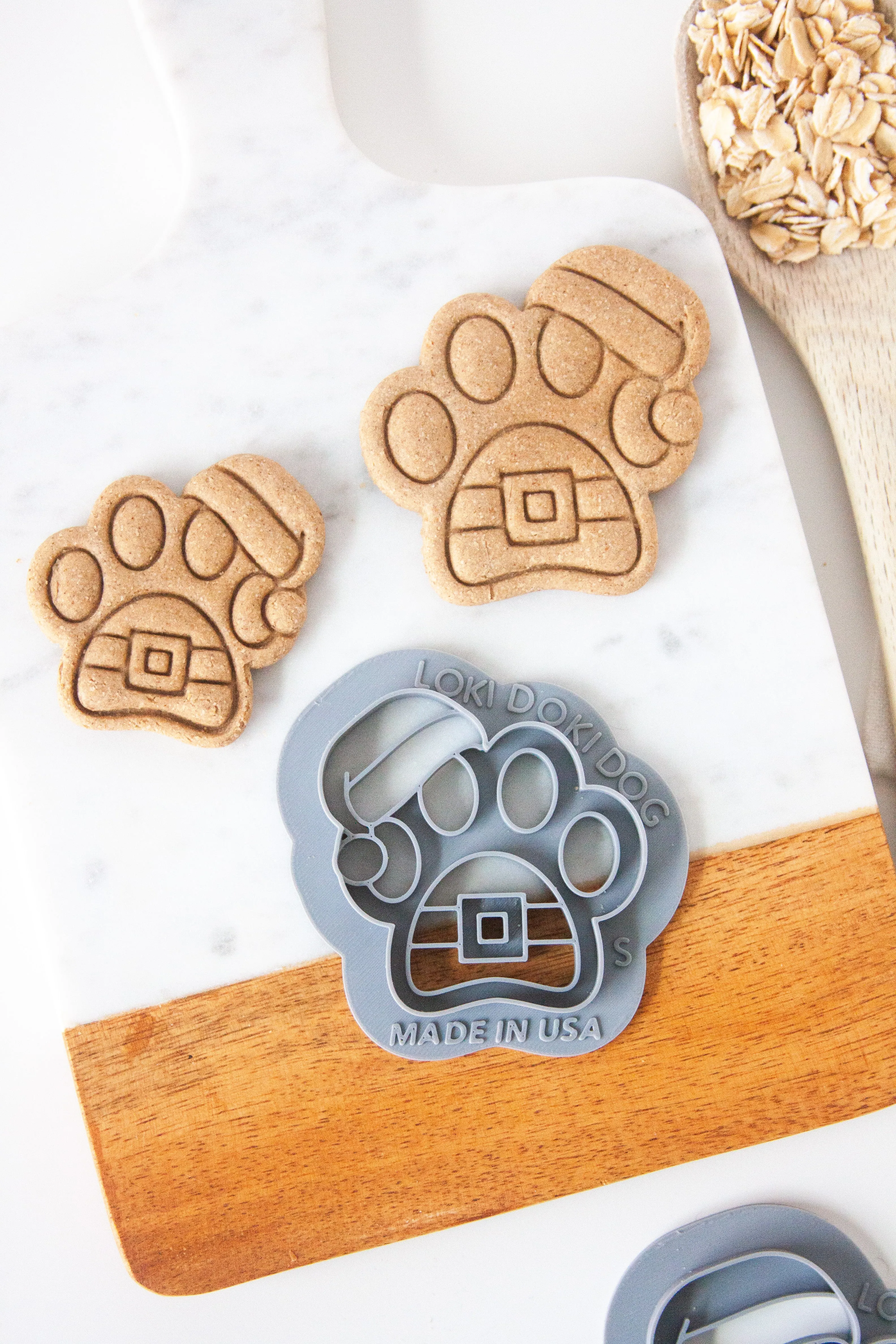 Jolly Santa Paws with Hat & Belt Dog Biscuit Cookie Cutter