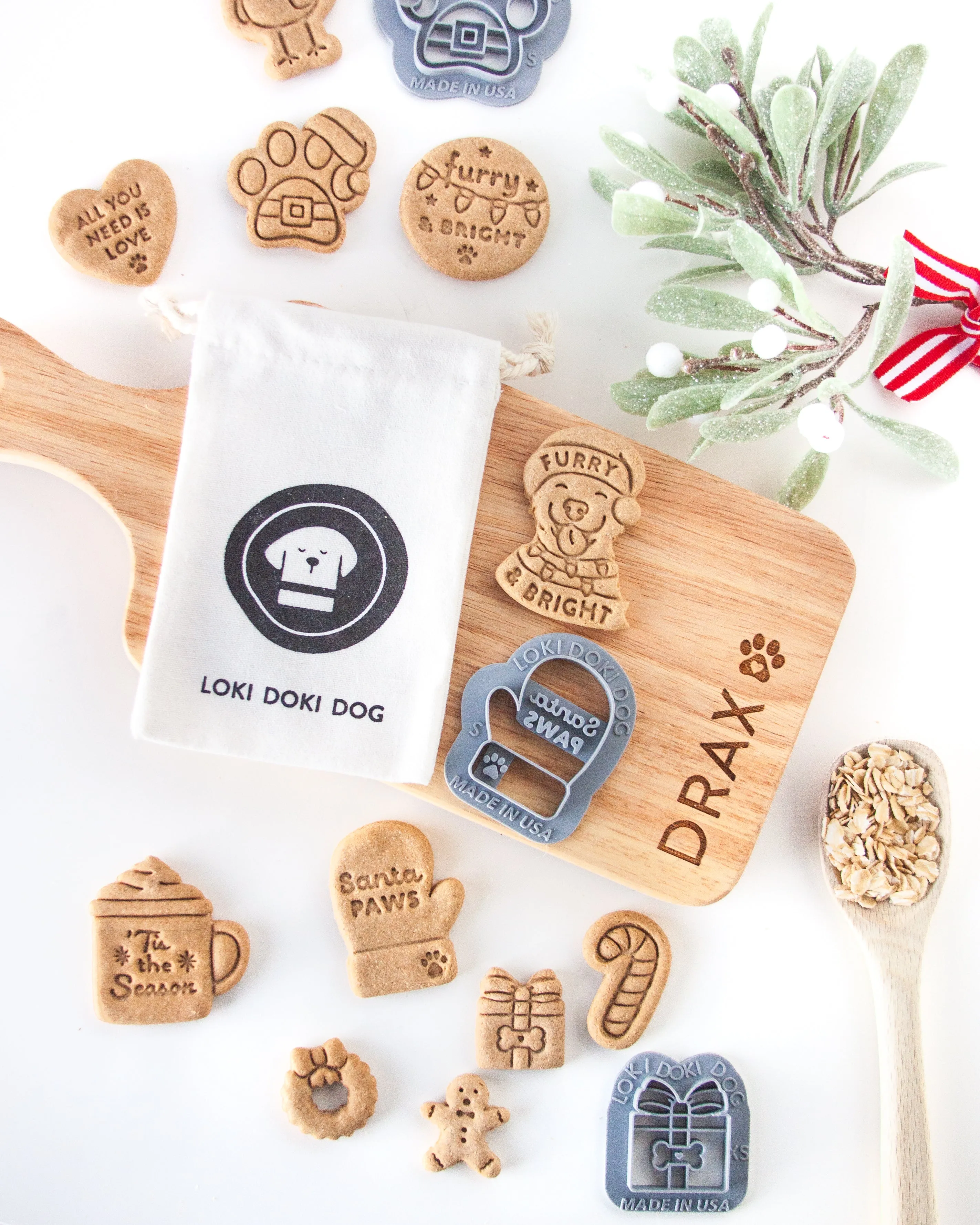 Jolly Santa Paws with Hat & Belt Dog Biscuit Cookie Cutter