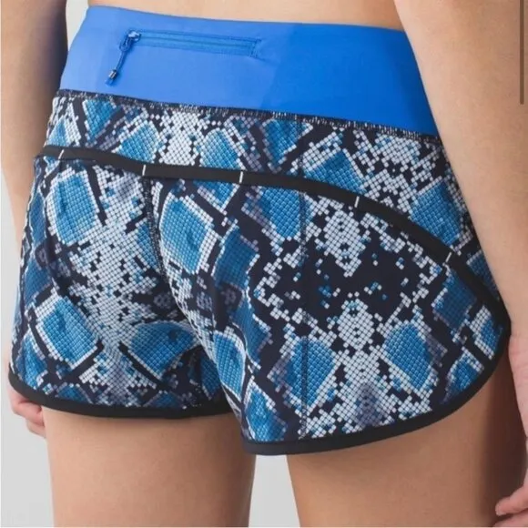 Lululemon Blue Snakeskin Speed Up Shorts Lined Size 2 Running Athletic