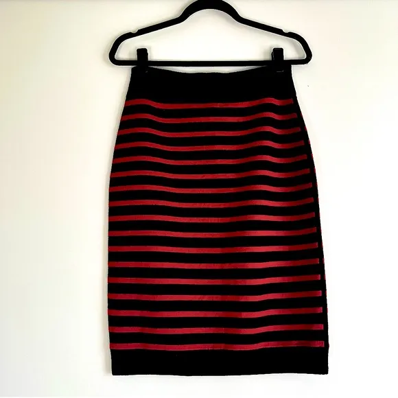 Marc Jacobs Red Black Stripe Wool Knit Skirt Size Small NWT