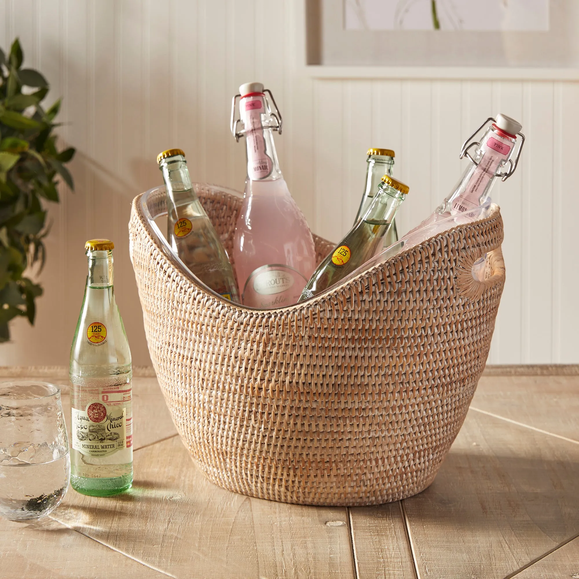 NAPA Home & Garden, BURMA RATTAN BEVERAGE TUB LARGE,NTN257WH