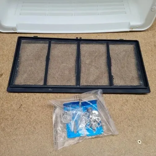 Oz Vent Universal Air Roof Vent Hatch Cover - White
