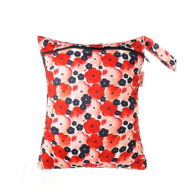 Petite Crown Wet Bag, Medium