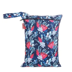 Petite Crown Wet Bag, Medium