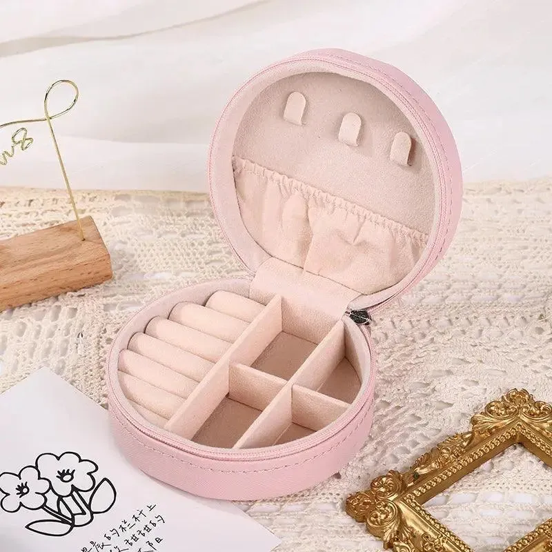 Portable Round Jewelry Box Necklaces Earrings Rings Jewelry Organizer Display Travel Jewelry Case Boxes Pu Leather Storage Box