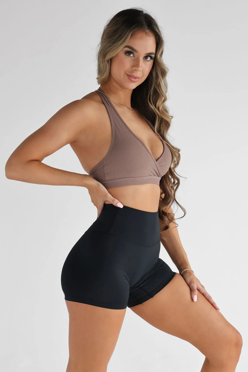 Ribbed Halter Neck Crop - Cappuccino