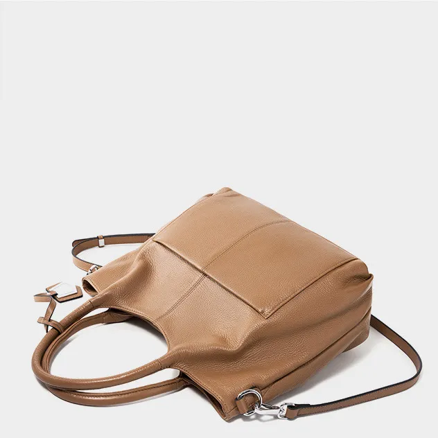 The Work-to-Weekend Carry Tote