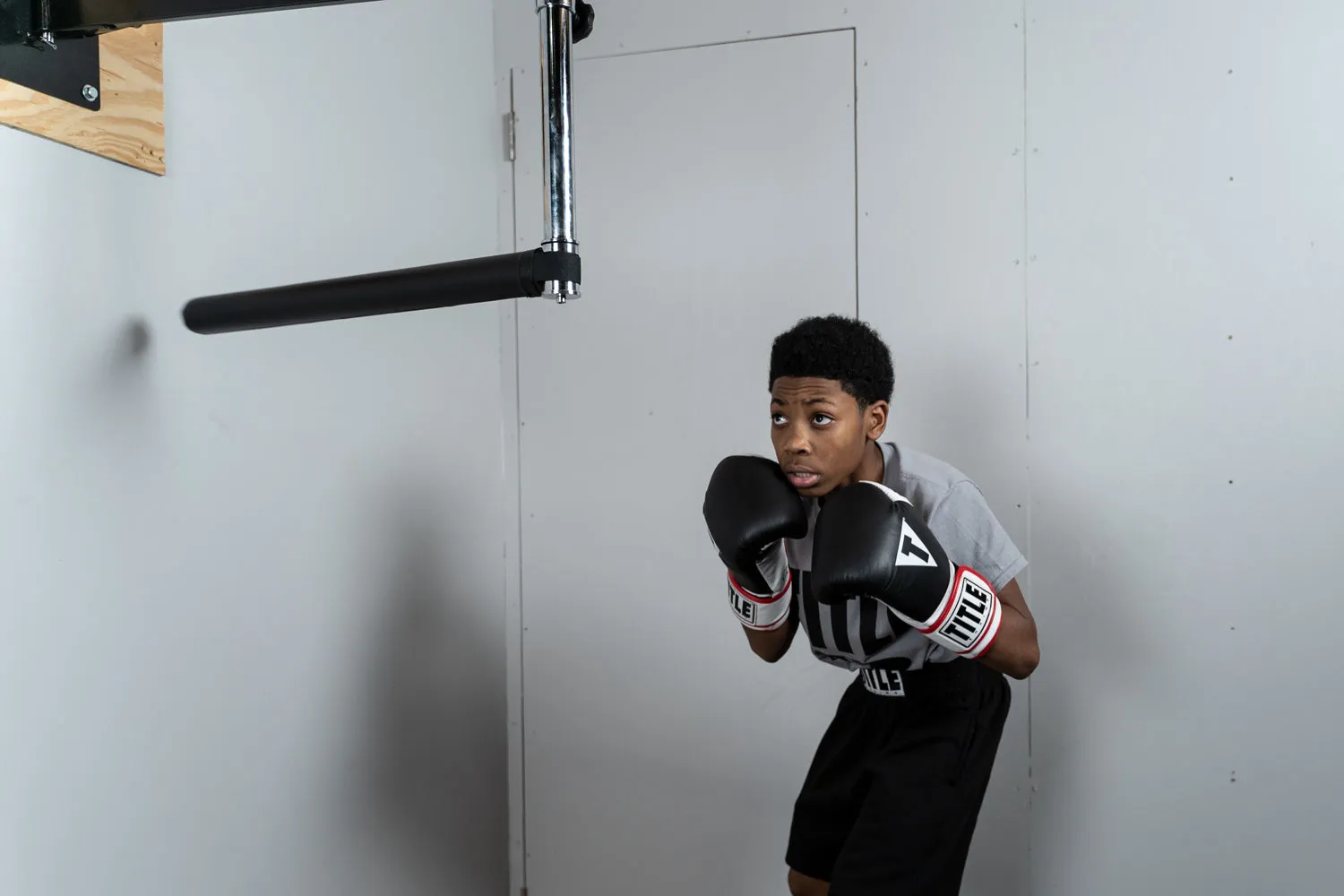 TITLE Boxing Rapid-Reflex Bar