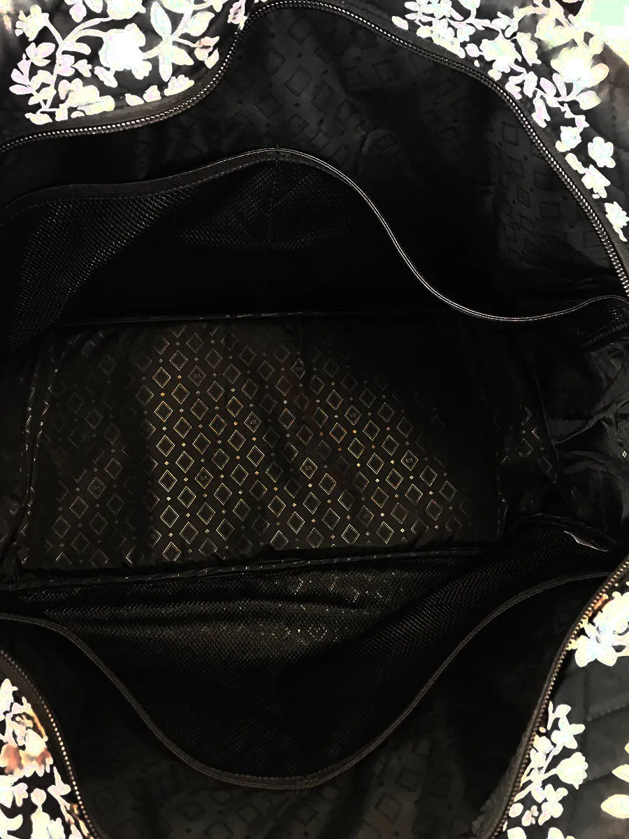 Vera Bradley Medium Traveler Bag in Chandelier Noir