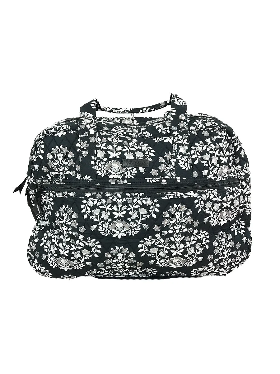 Vera Bradley Medium Traveler Bag in Chandelier Noir