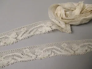 Vintage 1920s Lingerie Lace trim