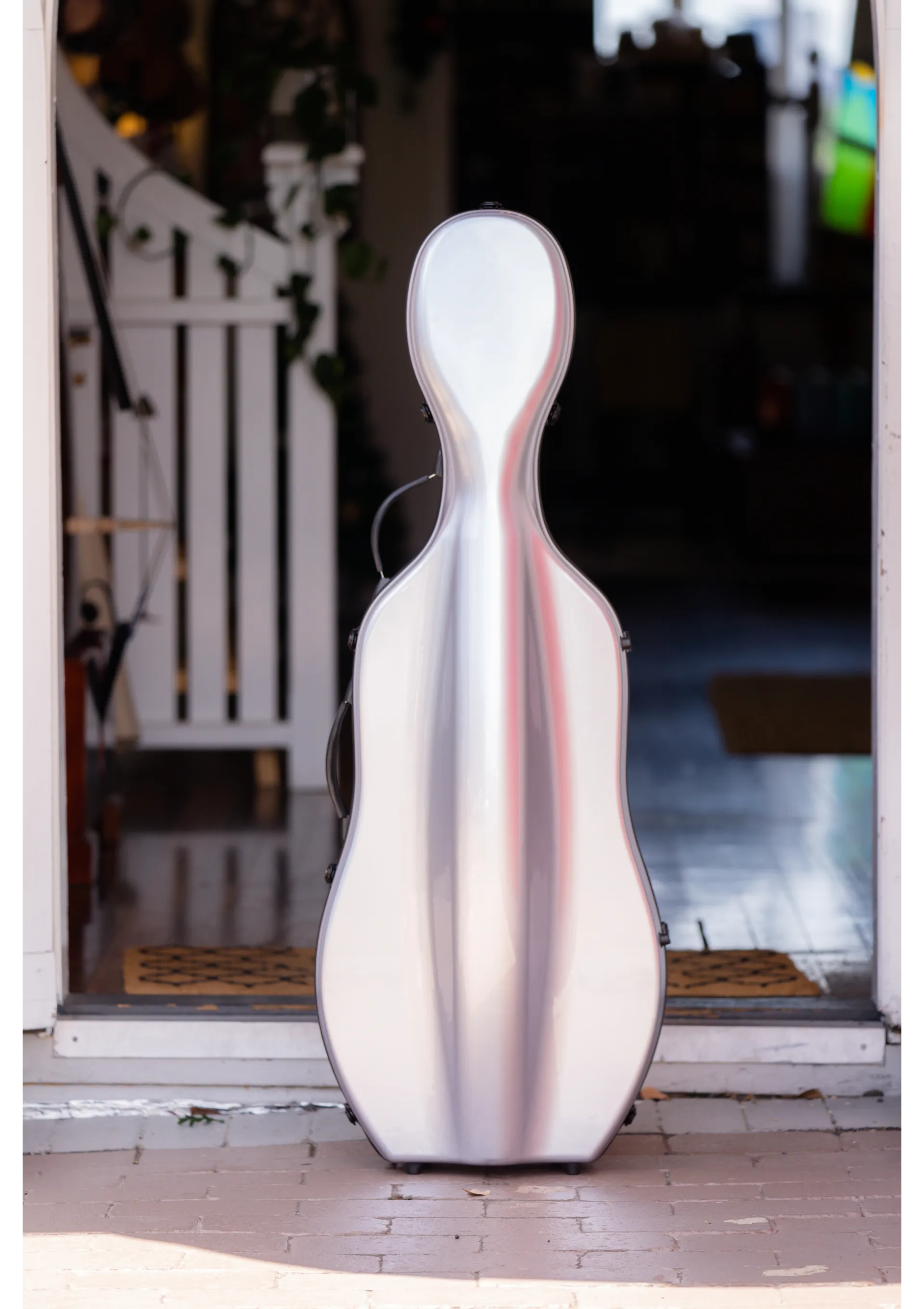 Vivo Deluxe Fibreglass Cello Case 4/4 Silver