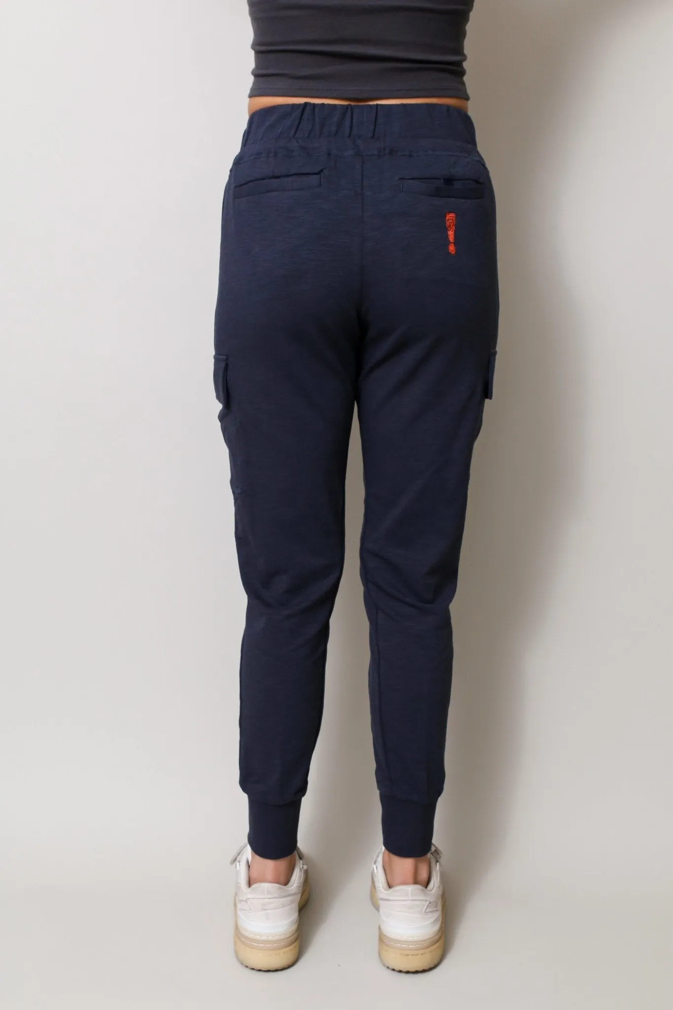 WOMEN'S 6 POCKET PANT